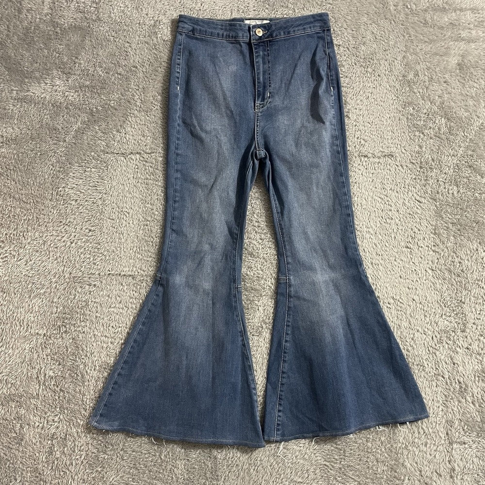 We The Free Jeans Womens Size 27 Just Float On Flare Bell Bottoms Blue Denim